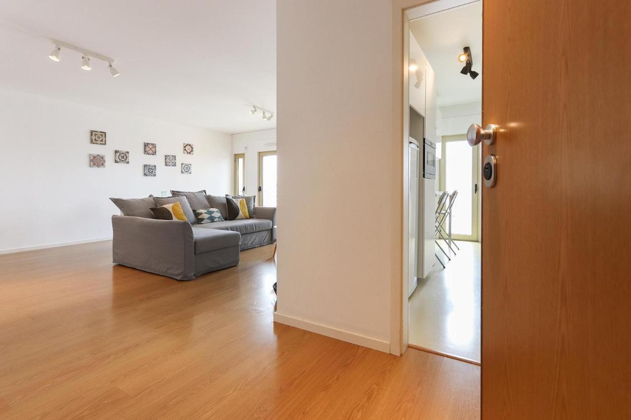 Modern & Bright Avenidas Novas By Homing Lisabona Exterior foto